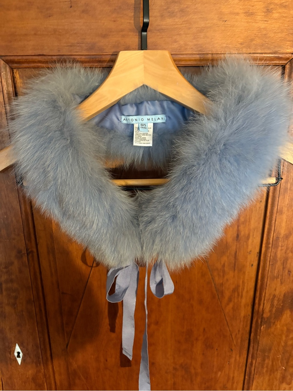 Baby Blue Dyed Fox 🦊 Fur Collar with Grosgrain Ribbon Tie
